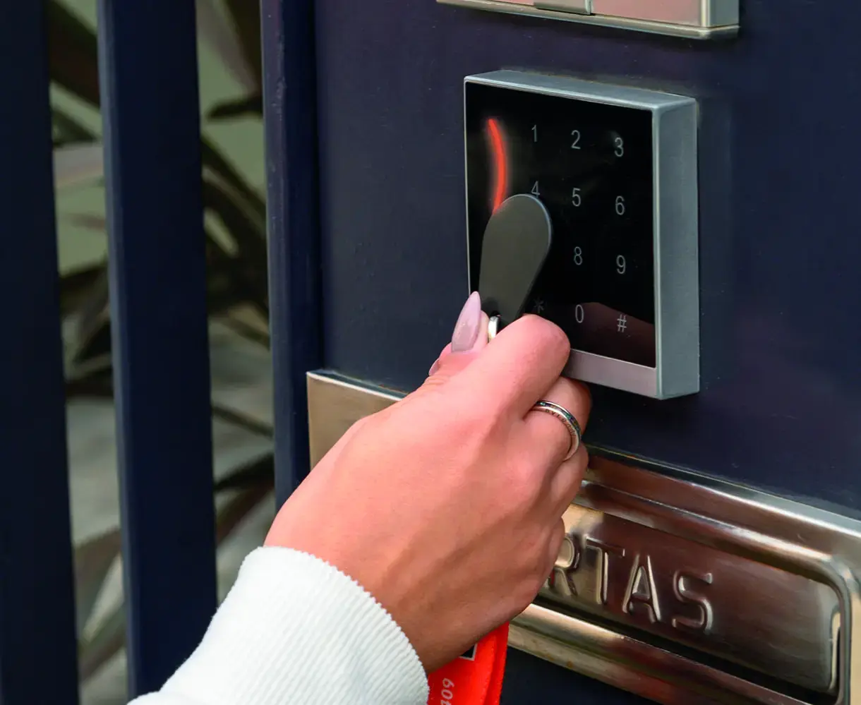 Compatibilidad del Vigilador Virtual con el sistema de control de accesos BLACKKEY